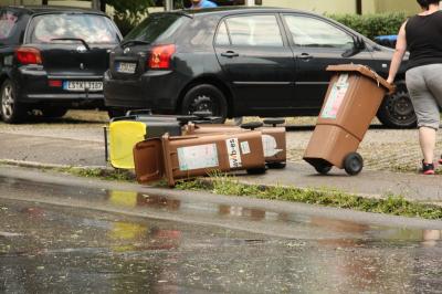 Unwetter mit Hagel und Starkregen ueber Plochingen und Altbach